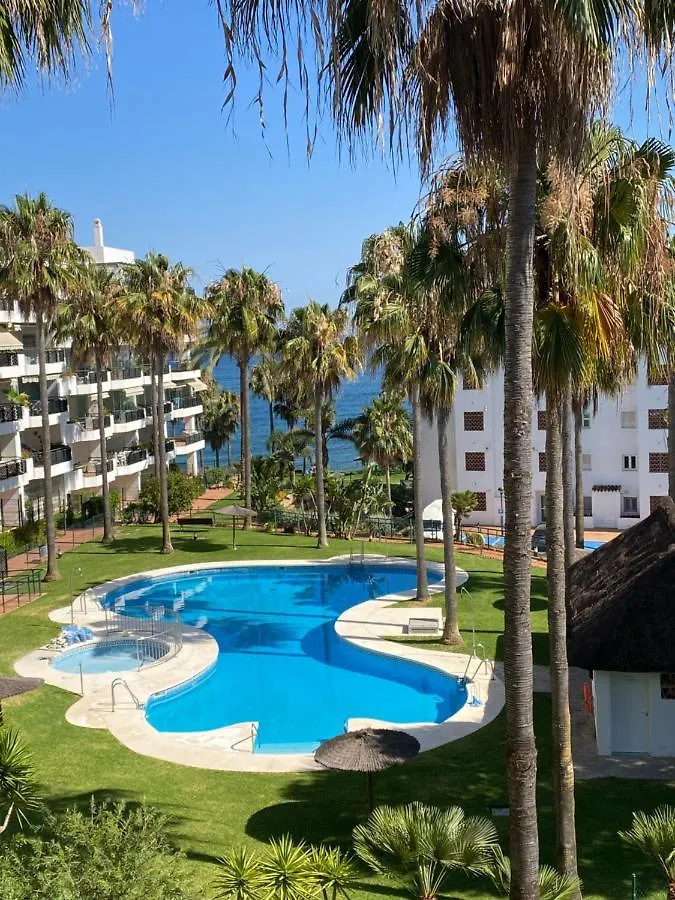 Mi Capricho Apartment With Sea Views And Gardens 라칼라데미야스